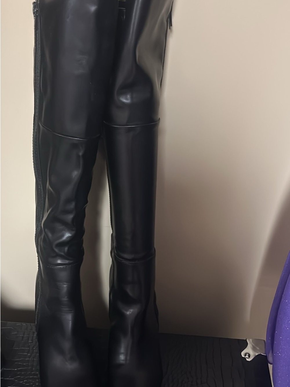 Black Women’s High-Rise Faux Leather Jeans